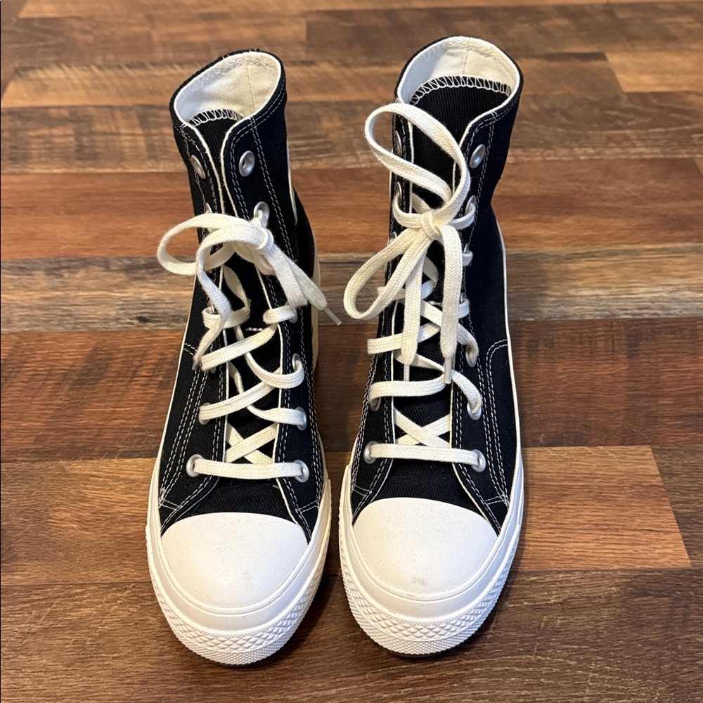 Converse Women's Black and White Lace-Up Heel Boots